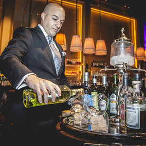 Vegas Strip Dinner Tour with Signature Drinks