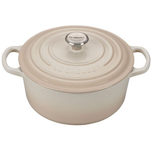 3.5qt Signature Cast Iron Round Dutch Oven Meringue