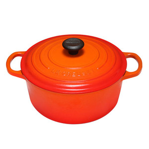 7.25qt Signature Cast Iron Round Dutch Oven Flame