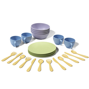 Toy 27pc Cookware & Dining Set Ages 2+ Years